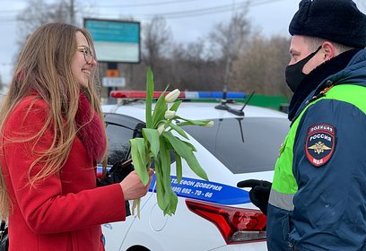 «Цветочный патруль» работает на дорогах Одинцовского городского округа
