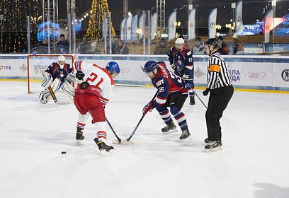 На катке Соборной площади Главного храма Вооруженных Сил России состоялся гала-матч по хоккею «Сила льда»