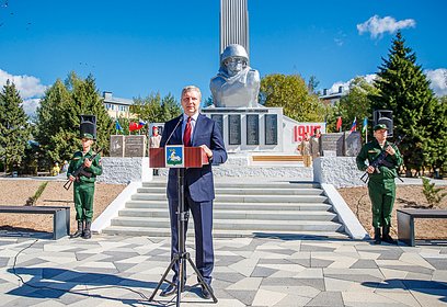 В Кубинке после реконструкции глава Одинцовского округа торжественно открыл мемориал «Павшим за Родину»