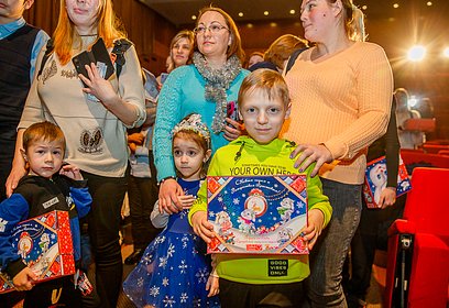 Более 1000 семей мобилизованных получат новогодние сладкие подарки от главы муниципалитета