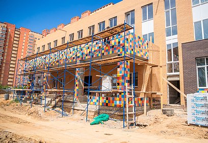 В «Гусарской балладе» продолжается строительство детского сада на улице Дениса Давыдова