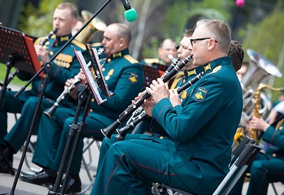 На Соборной площади Главного храма Вооружённых сил РФ в Кубинке 19 августа выступят военные оркестры