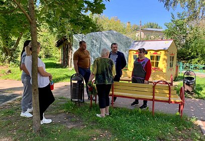 Станислав Улитин провел встречу с жителями посёлка дома отдыха Огарёво