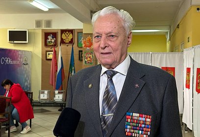 Член окружной Общественной палаты Леонас Крегжде проголосовал на выборах губернатора Московской области