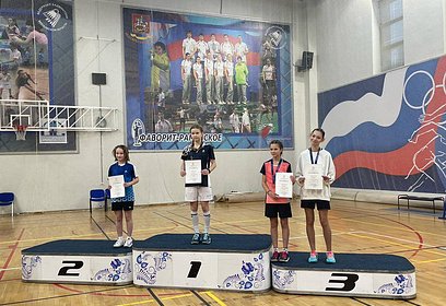 На первенстве Московской области юные одинцовские бадминтонисты завоевали медали во всех пяти разрядах