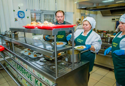 Горячим питанием в Одинцовской округе охвачены 95% обучающихся в образовательных учреждениях