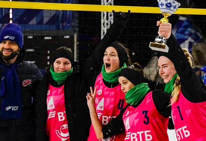 Звенигородские волейболистки в составе команды «Заречье-Одинцово» стали победителями 1 этапа чемпионата России по волейболу на снегу