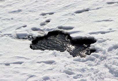 Жителей Одинцовского округа предупредили об опасности тонкого льда