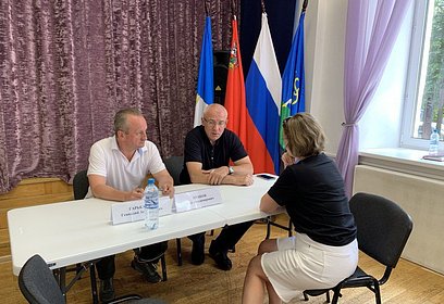 В рамках выездной администрации в Звенигороде 25 июня были рассмотрены обращения 37 человек