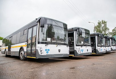 На одинцовские маршруты АО «Мострансавто» в июле выйдут 5 новых автобусов большого класса
