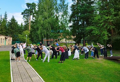 Акция «Зарядка со стражем порядка» прошла в Одинцовском округе