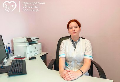 Одинцовская областная больница знакомит жителей округа с новым фельдшером