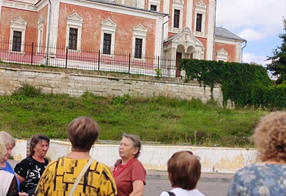 Одинцовские участники «Активного долголетия» побывали с экскурсией в Серпухове