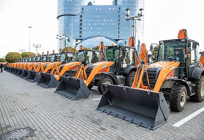 Московская область передала в Одинцовский округ новую уборочную технику