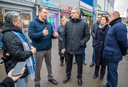 Глава Одинцовского округа проинспектировал привокзальную площадь в Голицыно