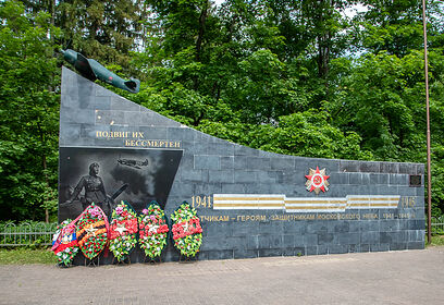 Памятник «Военным летчикам» в Новом Городке отремонтируют летом 2025 года