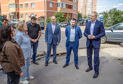 В звенигородском микрорайоне Супонево благоустраивают дворовую территорию у домов № 4 — № 6