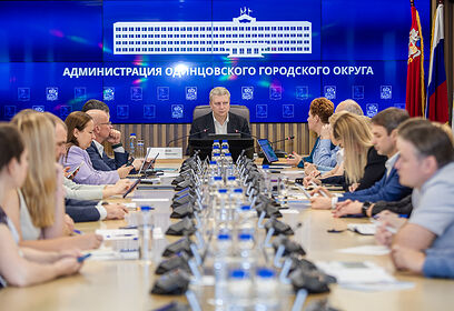 Встречу с жителями села Немчиновка провел Андрей Иванов