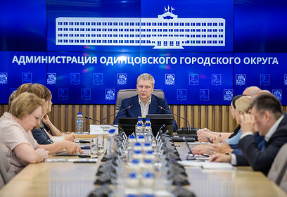 Кадровые вопросы сферы образования обсудили на совещании Андрея Иванова
