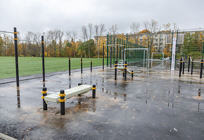 В городке Кубинка-10 завершается капитальный ремонт городского стадиона