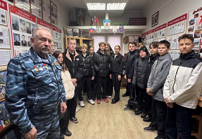 Полицейские УМВД России по Одинцовскому округу провели экскурсию для школьников в музее Управления