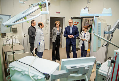 Глава Одинцовского округа осмотрел новый КДЦ в Ромашково