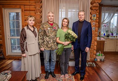 Андрей Иванов встретился с участником специальной операции Сергеем Добрыниным в Звенигороде