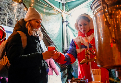 Одинцовские Волонтеры Подмосковья подержали региональное мероприятие «Парки. Сказки. Торжество»