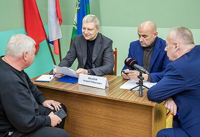 Личный прием провел Андрей Иванов в поселке Часцы