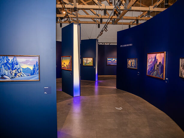 Выставка «РЕРИХ. В поисках «небесного Звенигорода» открылась в Звенигородском манеже