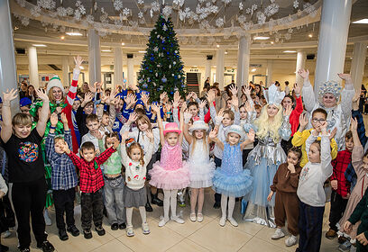 В Одинцово провели праздник Новогодняя Елка «Операция: Волшебный светофор»