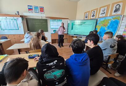 Профориентационную встречу провел «Одинцовский техникум» в школе «Гармония»