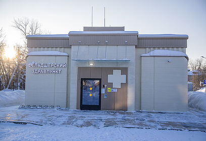 Готовность к открытию здравпункта в Дубках проверил Андрей Иванов