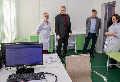 Обновленную амбулаторию «Нара» в Чупряково осмотрел Андрей Иванов