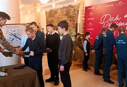 Более 500 человек уже посетили выставку «СВОи Герои» в Ершово