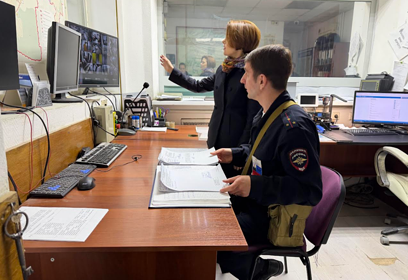 Представитель Общественного совета при УМВД России по Одинцовскому округу проверила работу Дежурной части Отдела полиции