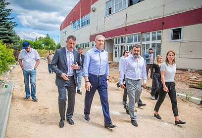 Андрей Иванов проинспектировал ход капитального ремонта спорткомплекса «Звезда»