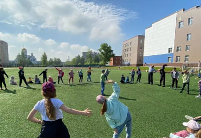 В рамках губернаторской программы в Одинцовском округе для жителей открыты 30 школьных стадионов