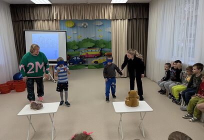 Сотрудники Одинцовской Госавтоинспекции провели профилактическое занятие для воспитанников детского сада