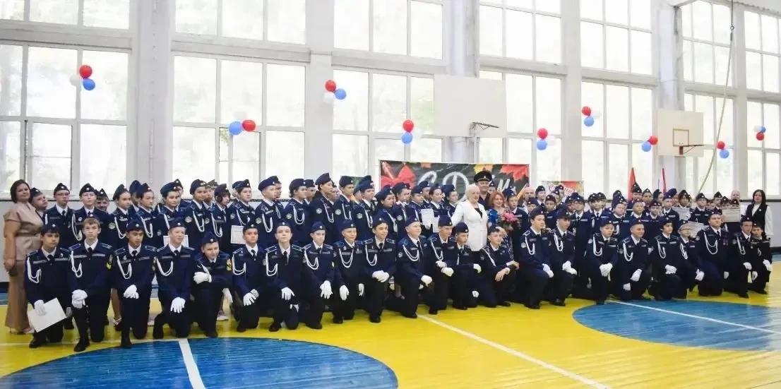 Сотрудники Росгвардии из Одинцовского округа приняли участие в открытии подшефного кадетского класса
