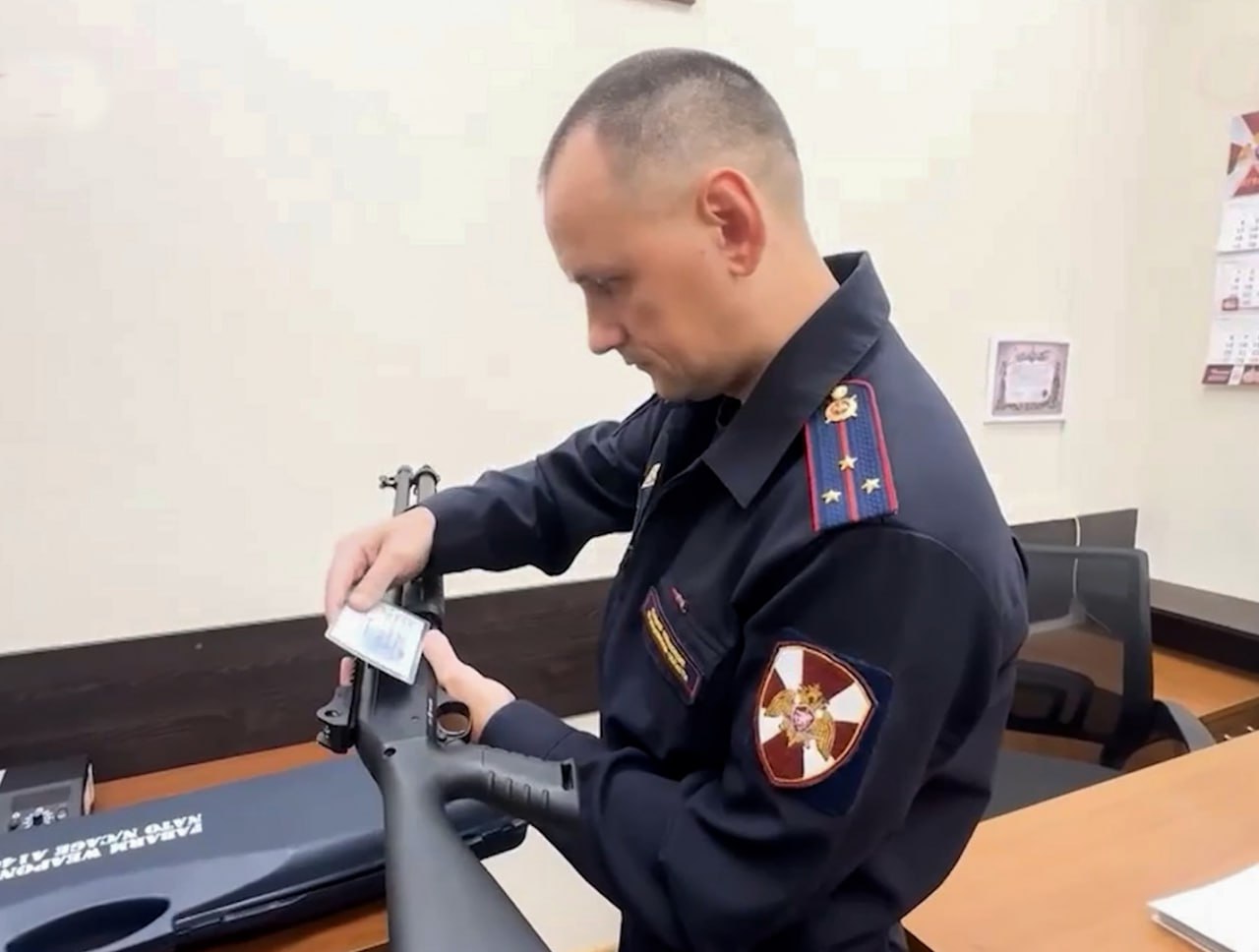 Жителям округа разъяснили правила ношения гражданского оружия при проведении массовых публичных мероприятий