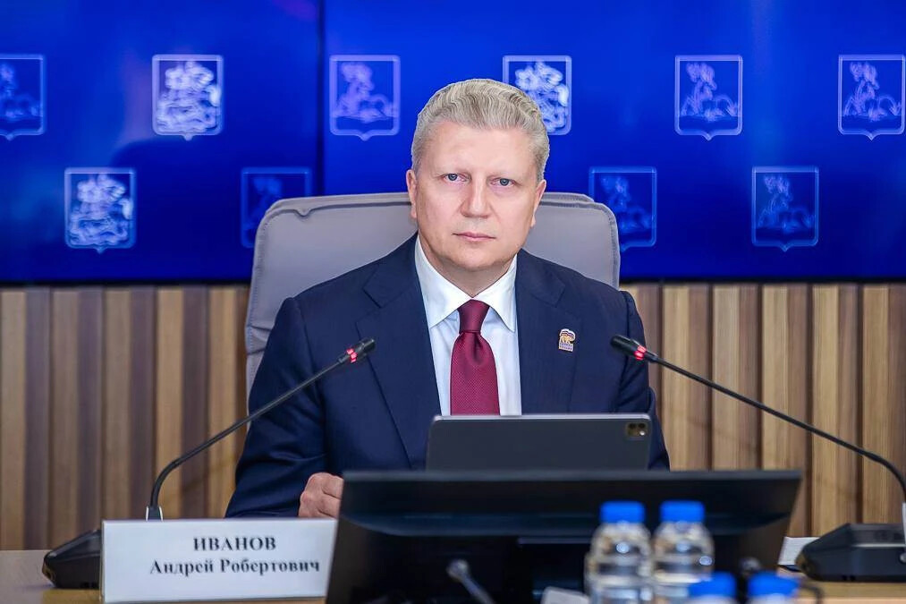 Глава Одинцовского округа Андрей Иванов провел заседание местного политического совета партии «Единая Россия»