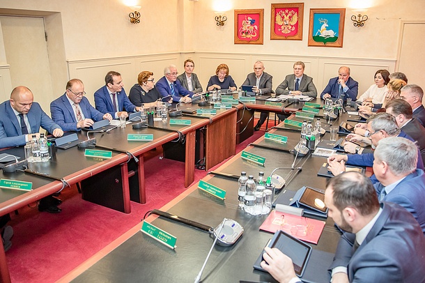 В Одинцово прошло внеочередное заседание районного совета депутатов, Май