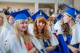 Фото: 27 июня 2014 В ОГУ вручили дипломы выпускникам