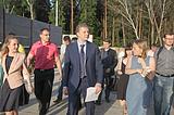 Фото: Андрей Иванов и жители «Новой Трехгорки» изучили проблемные точки микрорайона