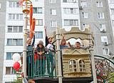 Фото: Обещание выполнено: жители Юдино получили новую детскую площадку