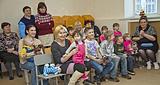 Фото: Районная Общественная палата поздравила воспитанников голицынского социального центра с Новым годом