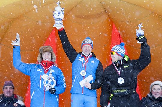 Почти тысяча лыжников приняла участие в ежегодной Манжосовской гонке