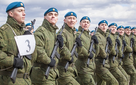 Одинцовские ветераны стали зрителями репетиции Парада Победы