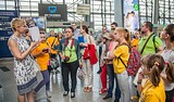 Фото: Первые 50 одинцовских школьников отправились на отдых в Крым